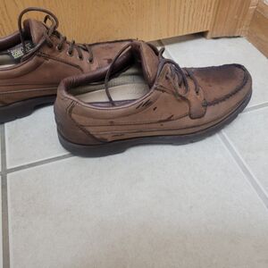 Rockport Men's Tan Leather Oxfords